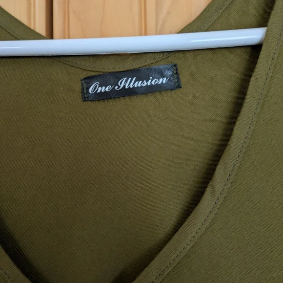 One Illusion Swing Dress Size XL - Picture 2 of 3